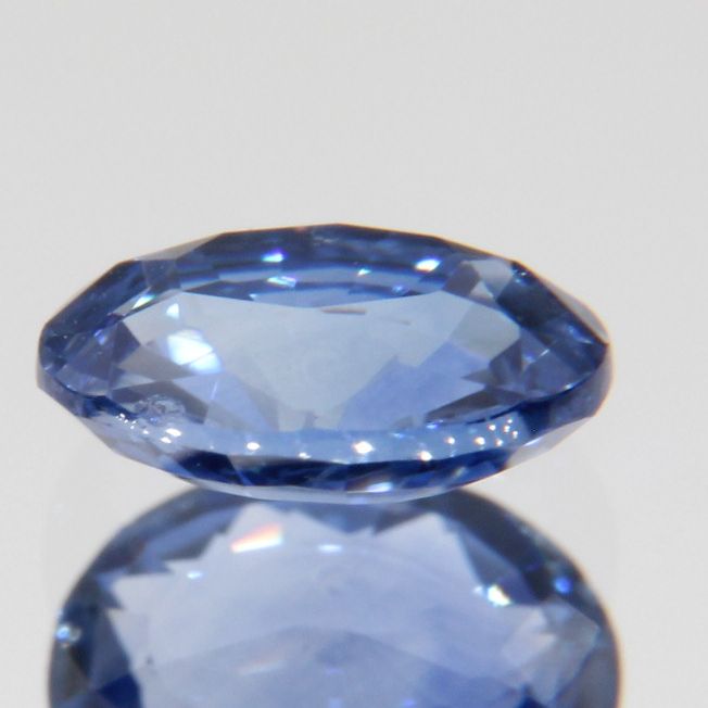 blue sapphire 0.68ct