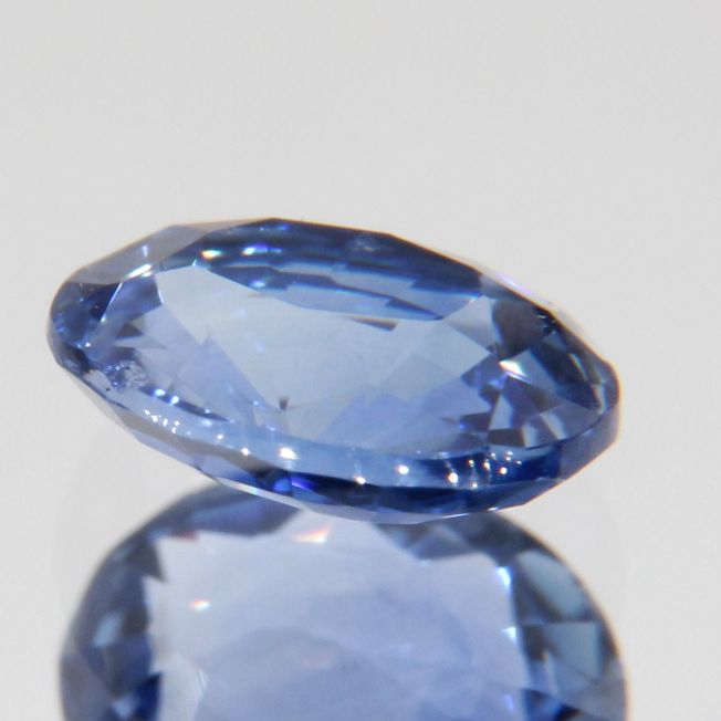 blue sapphire 0.68ct
