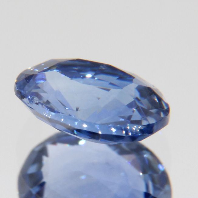 blue sapphire 0.68ct