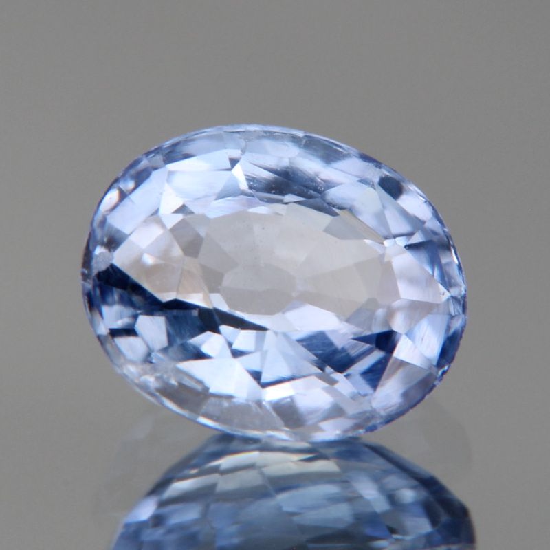 blauer Saphir 0.88ct 
