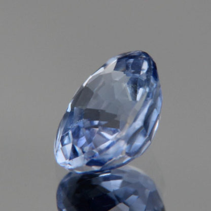blauer Saphir 0.88ct 
