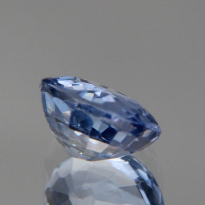 blauer Saphir 0.88ct 