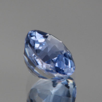 blauer Saphir 0.88ct 
