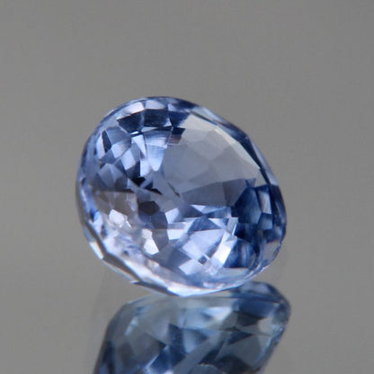 blauer Saphir 0.88ct 