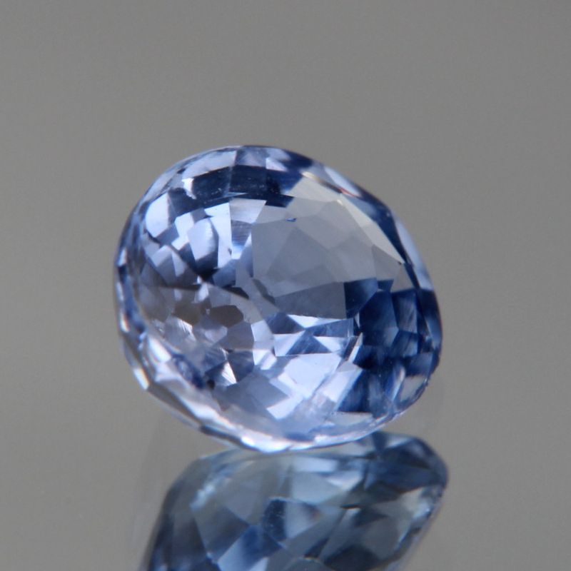 blauer Saphir 0.88ct 