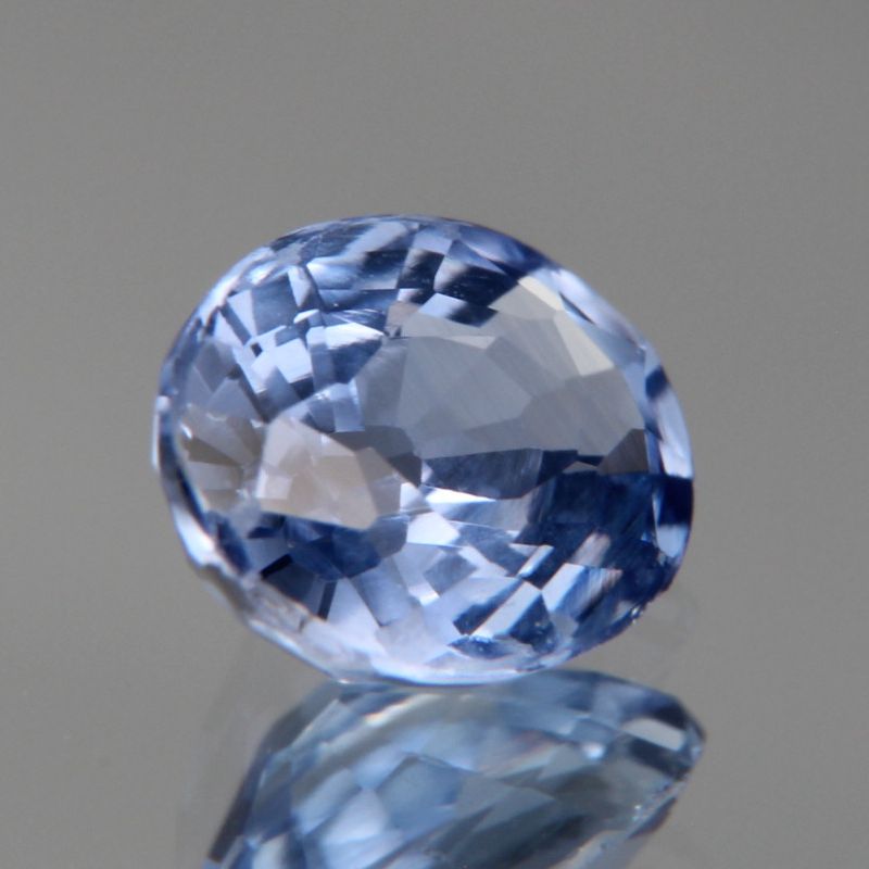 blauer Saphir 0.88ct 