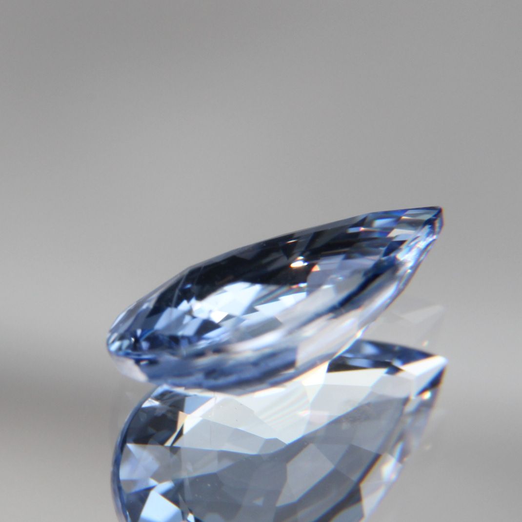 Blauer Saphir 1.35 ct