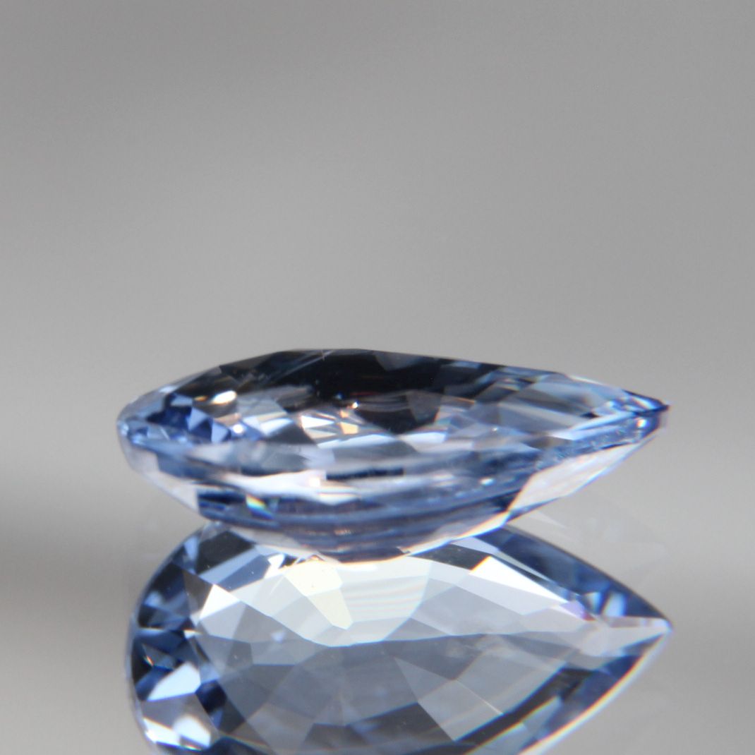 Blauer Saphir 1.35 ct