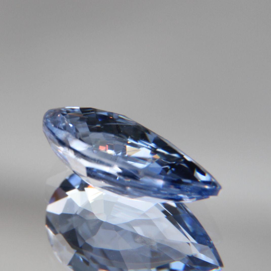Blauer Saphir 1.35 ct