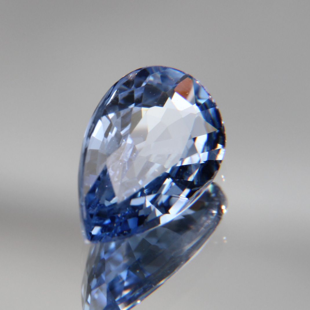 Blauer Saphir 1.35 ct