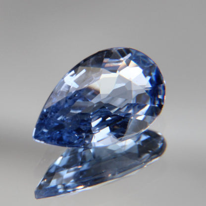 Blauer Saphir 1.35 ct