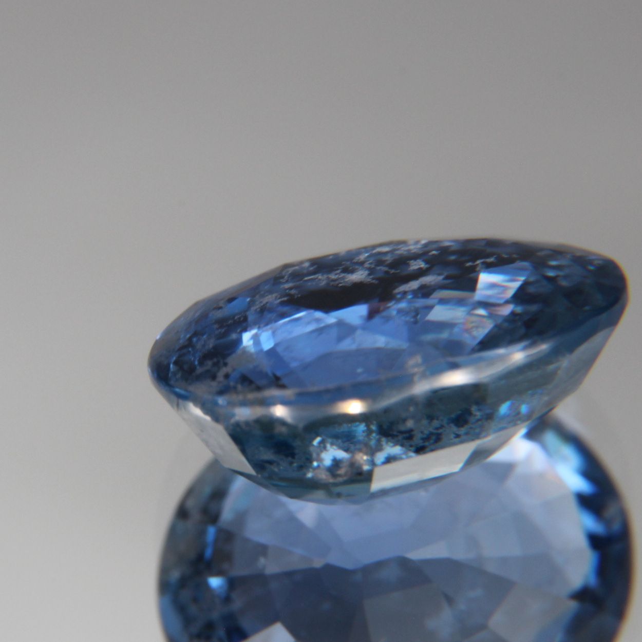 Blauer Saphir 4.64 ct