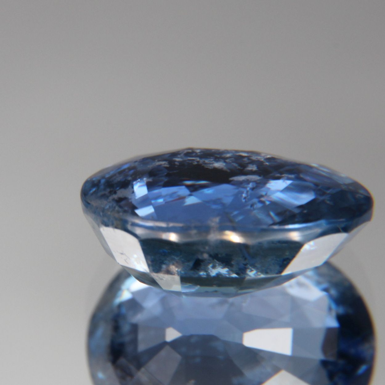 Blauer Saphir 4.64 ct