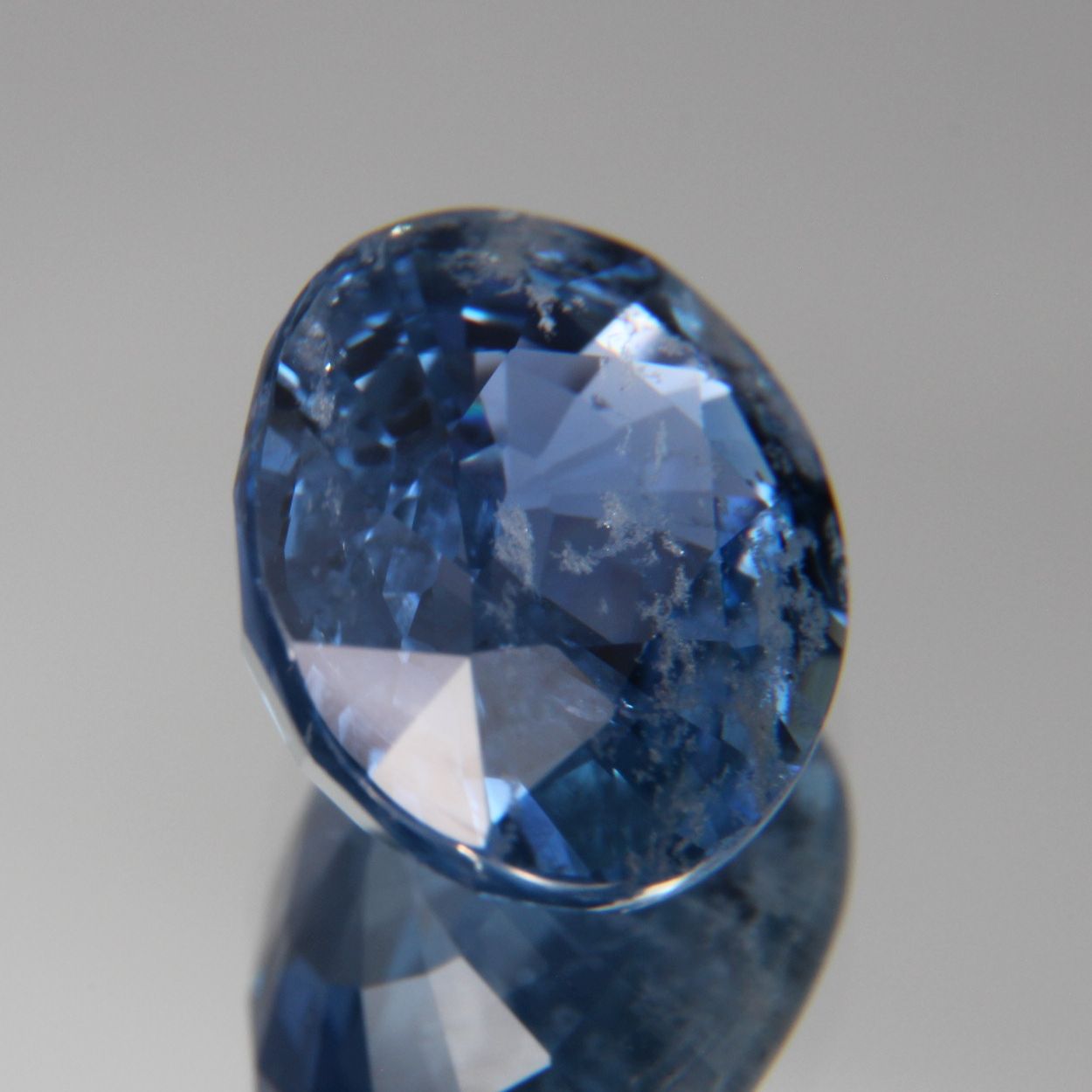 Blauer Saphir 4.64 ct