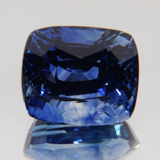 Kornblumenblauer Saphir 8.07 ct