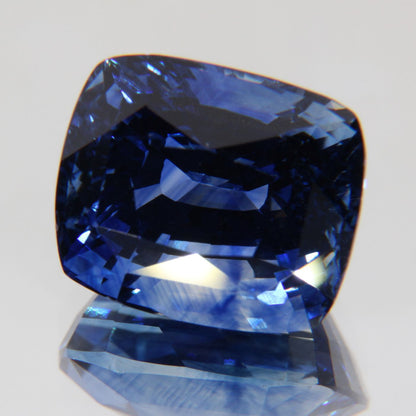 Kornblumenblauer Saphir 8.07 ct
