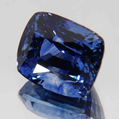 Kornblumenblauer Saphir 8.07 ct