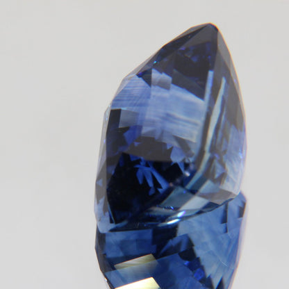 Kornblumenblauer Saphir 8.07 ct