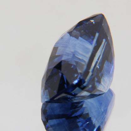 Kornblumenblauer Saphir 8.07 ct