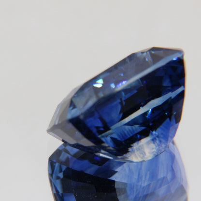 Kornblumenblauer Saphir 8.07 ct