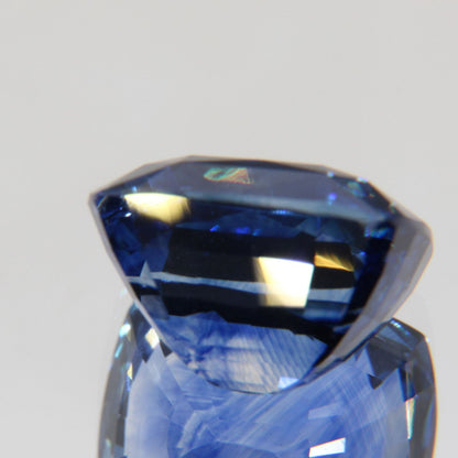 Kornblumenblauer Saphir 8.07 ct