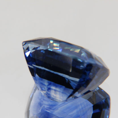 Kornblumenblauer Saphir 8.07 ct