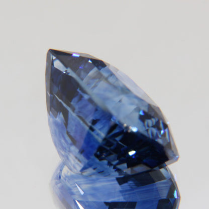 Kornblumenblauer Saphir 8.07 ct