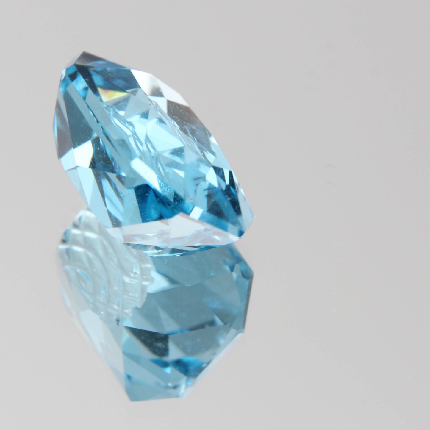 Blauer Topas 26.62ct