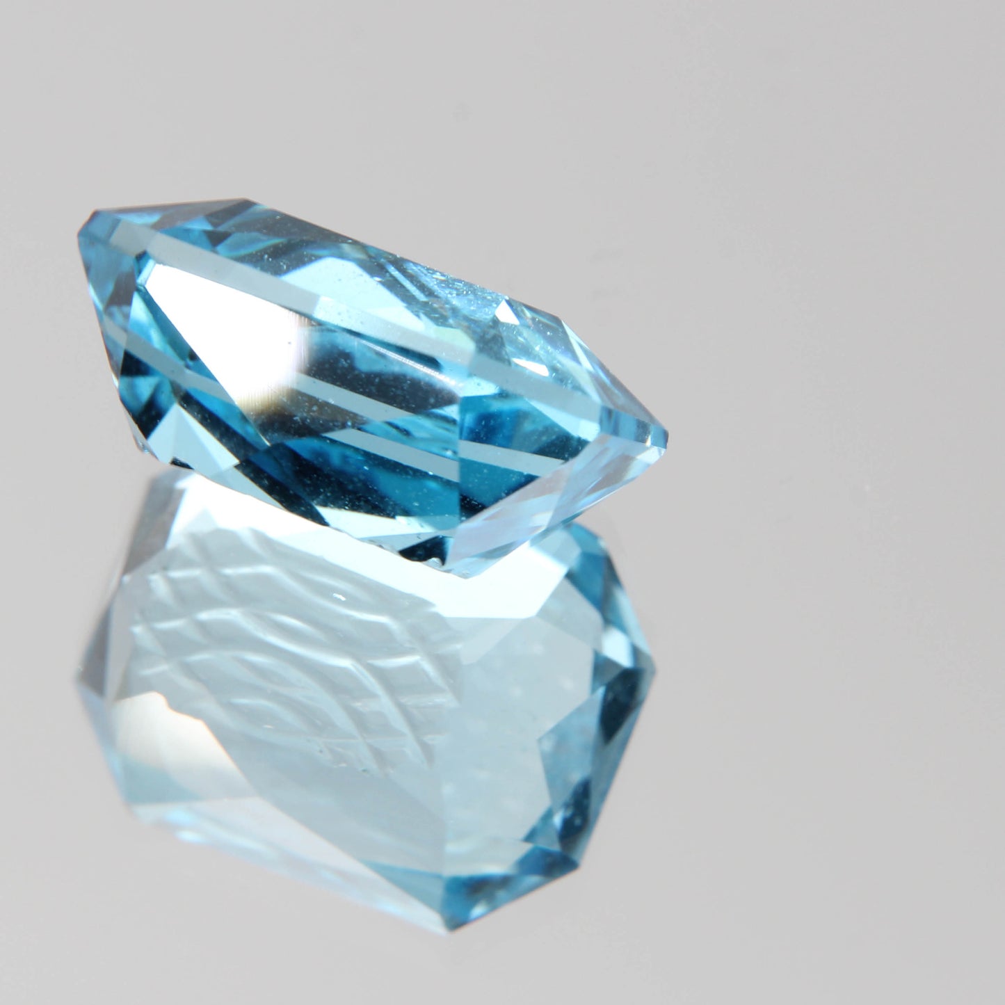 Blauer Topas 26.62ct