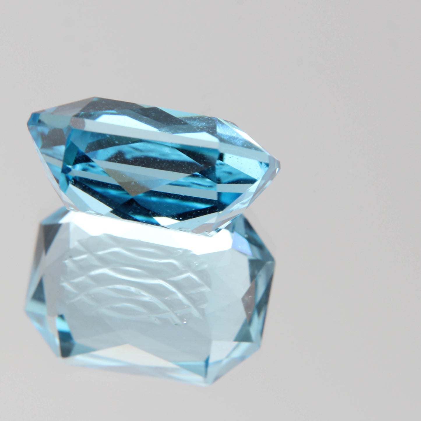 Blauer Topas 26.62ct
