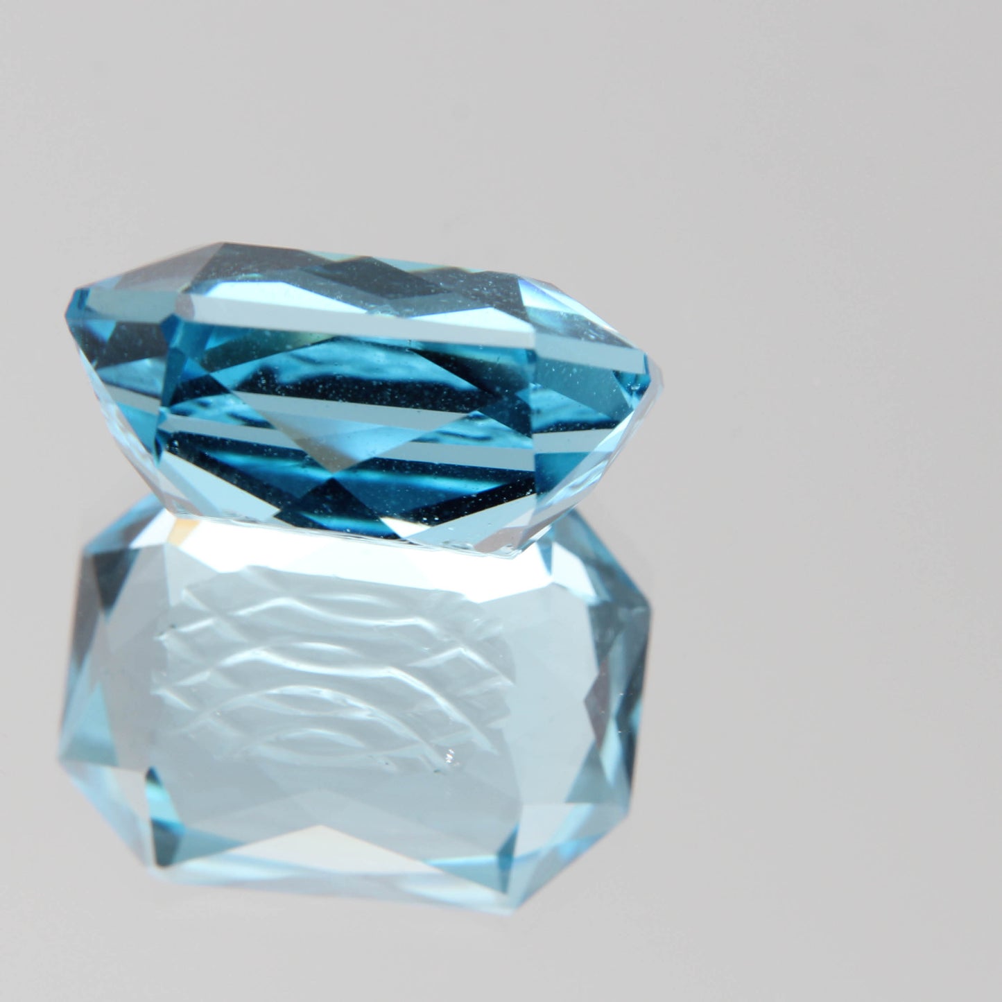 Blauer Topas 26.62ct