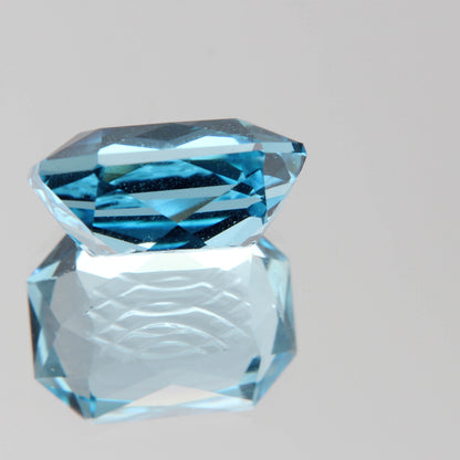 Blauer Topas 26.62ct