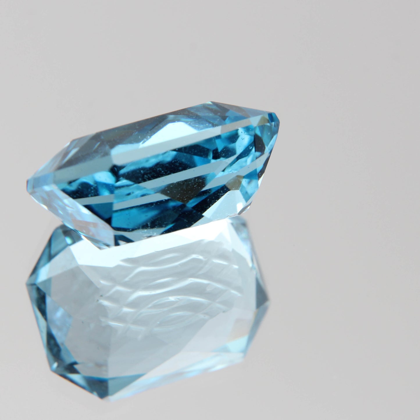 Blauer Topas 26.62ct