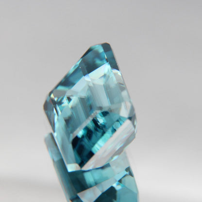 blue Zircon 4.45 ct