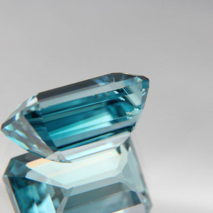 blue Zircon 4.45 ct