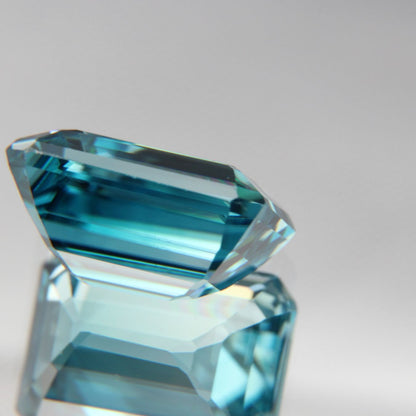 blue Zircon 4.45 ct