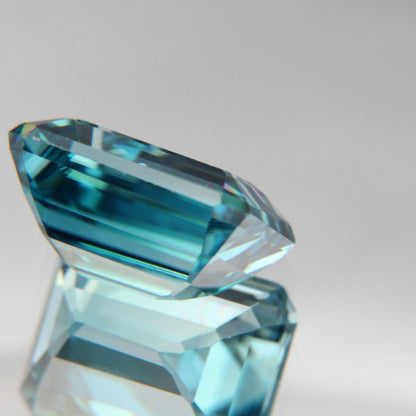 blue Zircon 4.45 ct