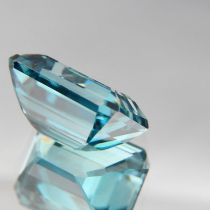 blue Zircon 4.45 ct