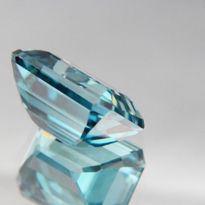blue Zircon 4.45 ct