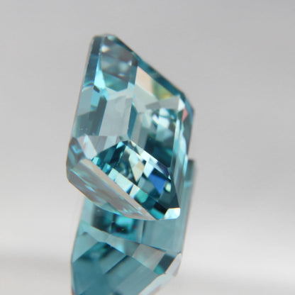 blue Zircon 4.45 ct