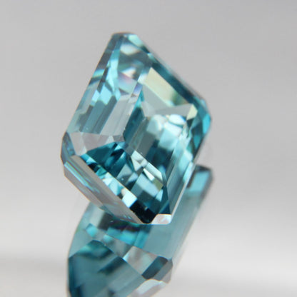 blue Zircon 4.45 ct