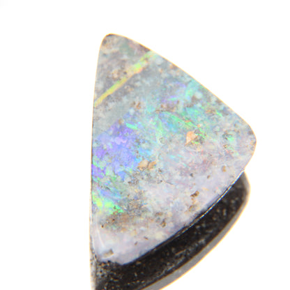 Australischer Boulder Opal 4.89 ct