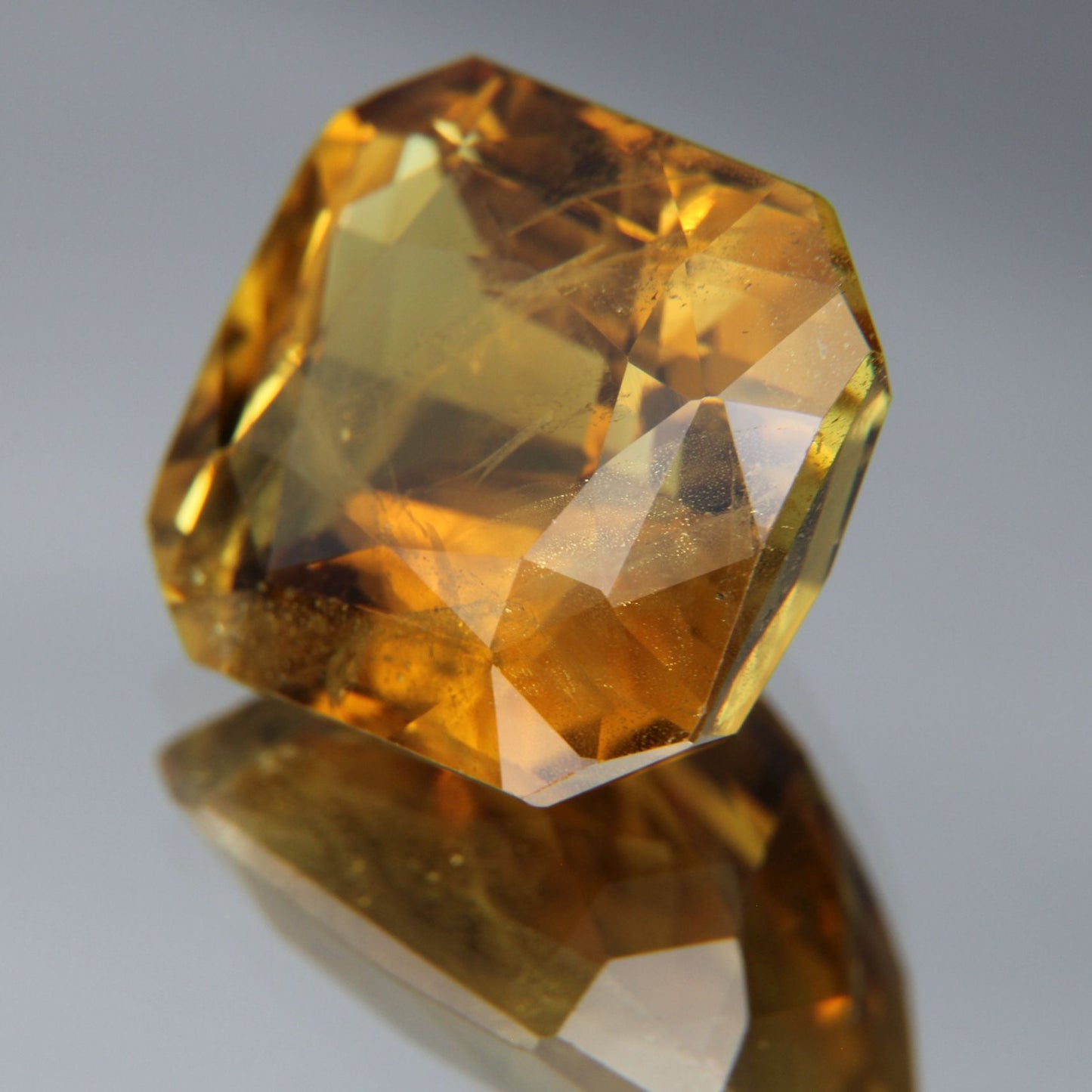 Chrysoberyll 10.80ct