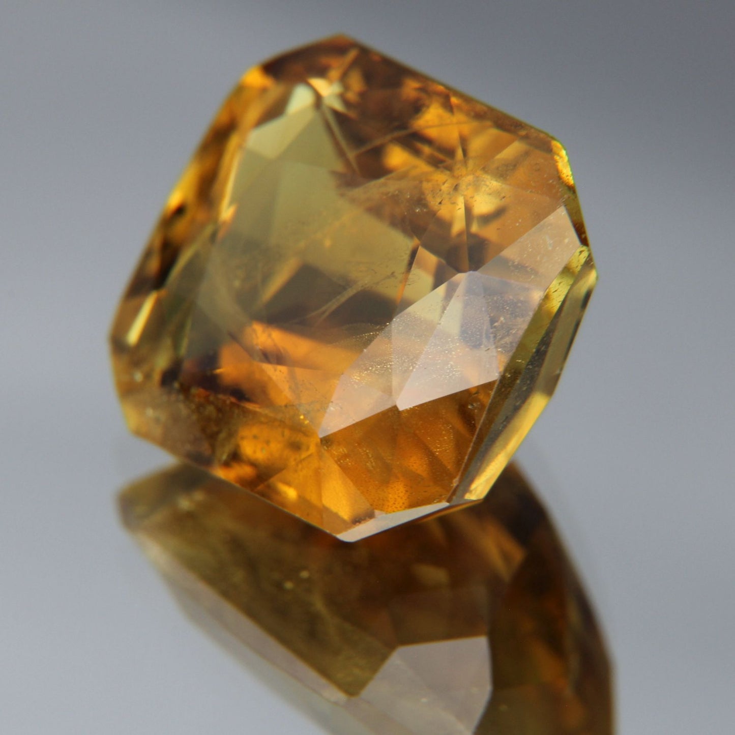 Chrysoberyll 10.80ct