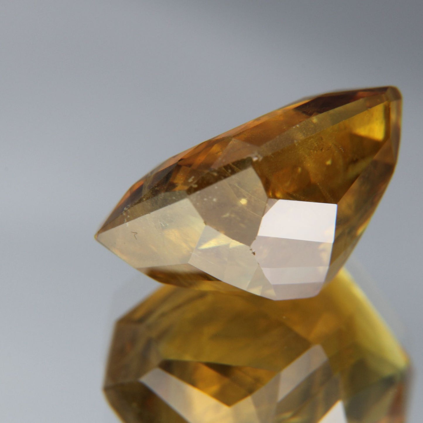Chrysoberyll 10.80ct