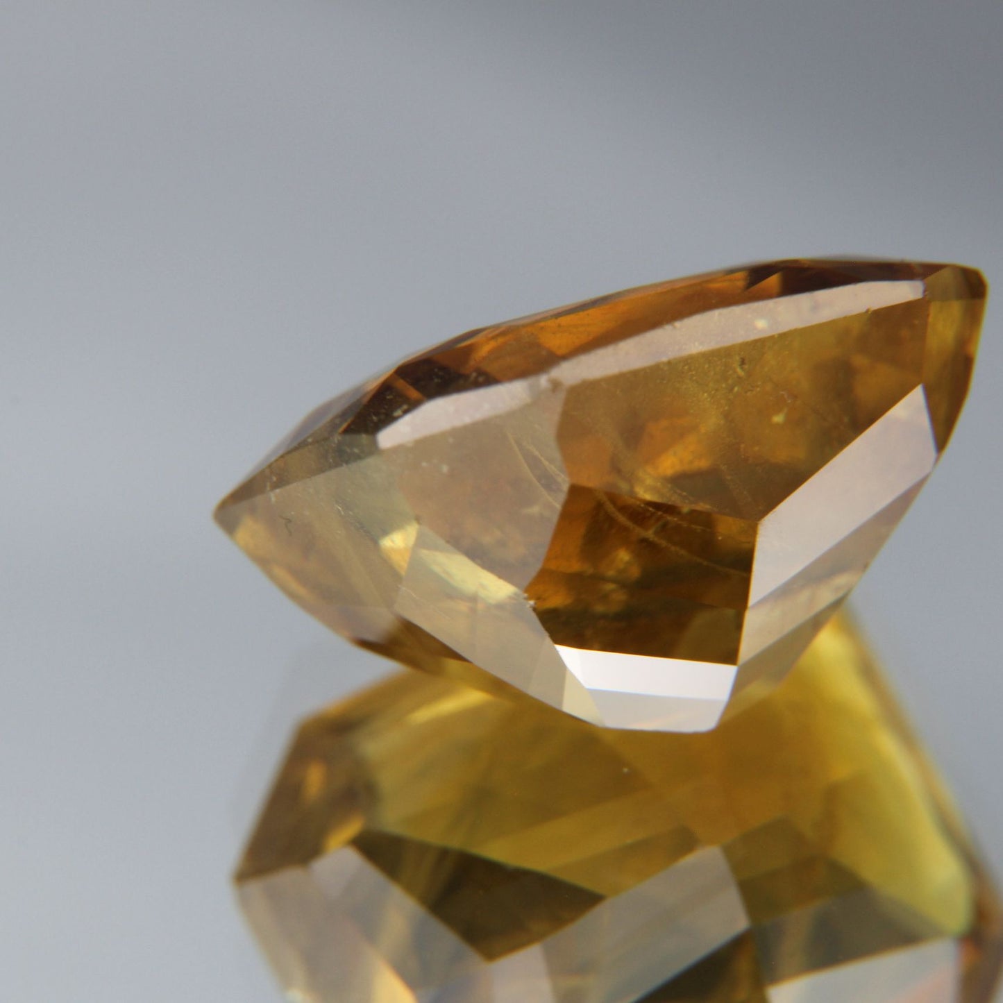 Chrysoberyll 10.80ct