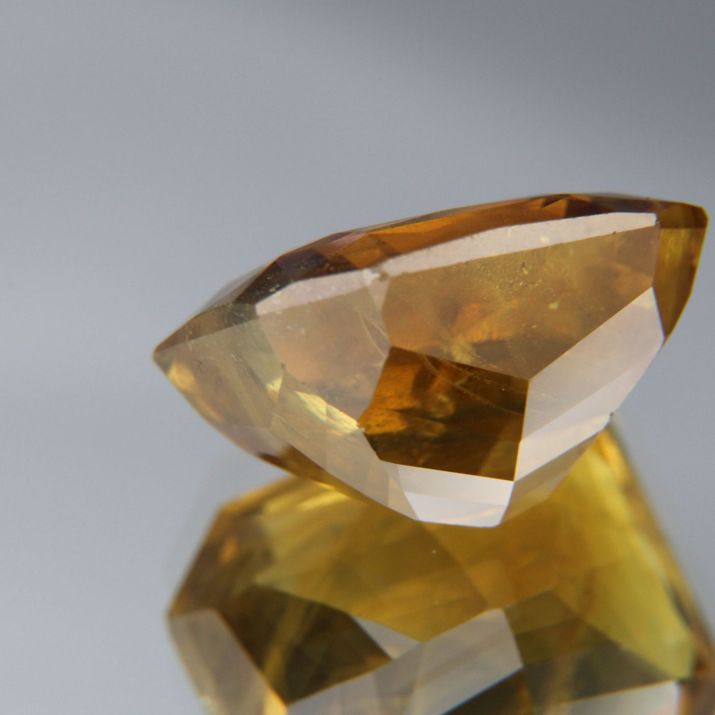 Chrysoberyll 10.80ct