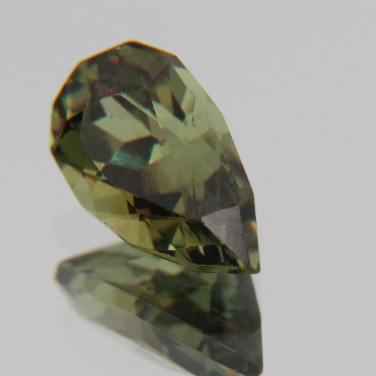 Demantoid 1.01 ct