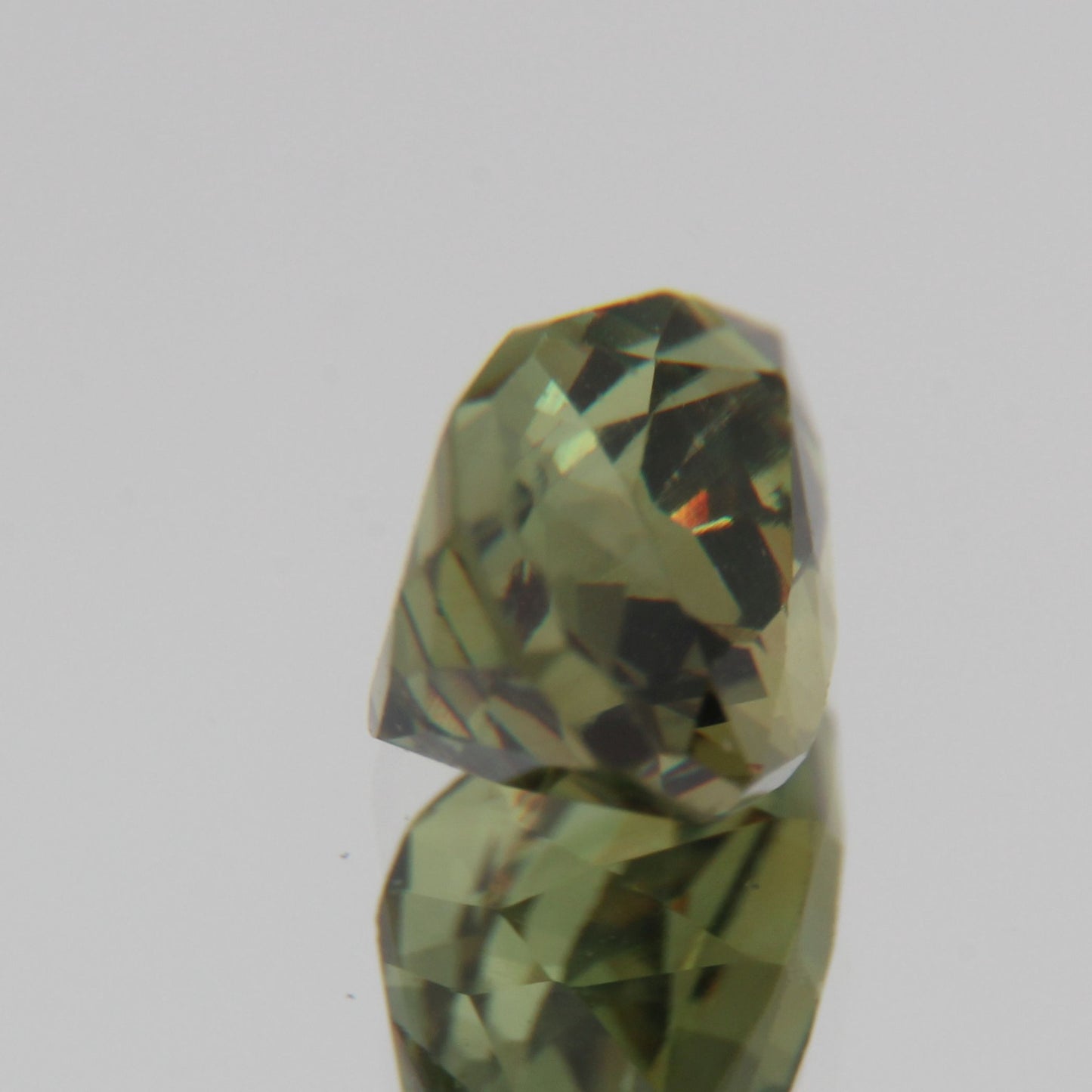 Demantoid 1.01 ct