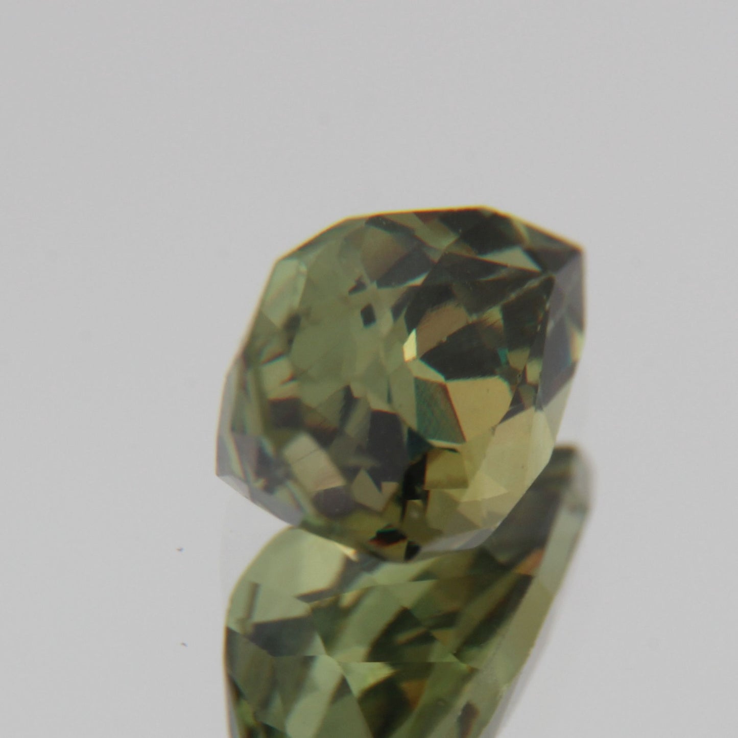 Demantoid 1.01 ct